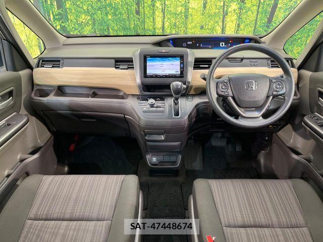 Honda FREED 2016-12 8099275-1
