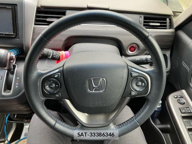 Honda FREED 2020-05 8130258-11