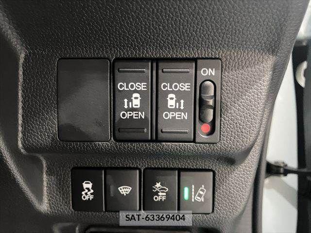 Honda FREED 2023-12 8130235-5