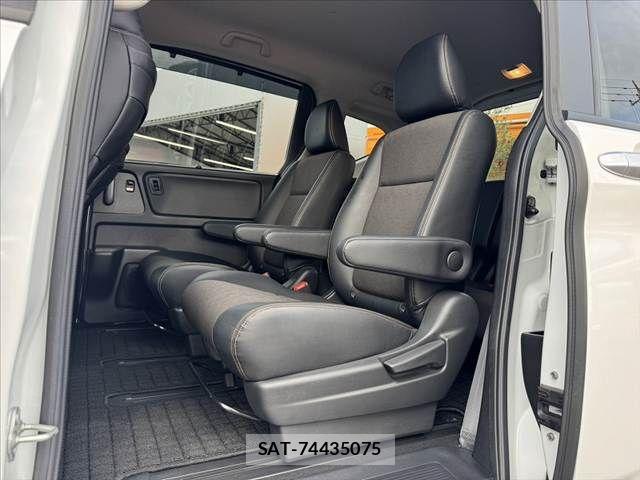 Honda FREED 2023-12 8130237-17