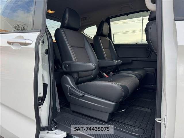 Honda FREED 2023-12 8130237-19