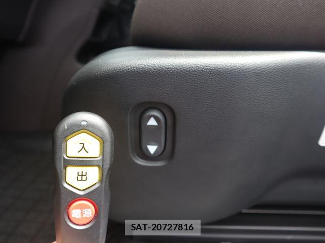 Honda FREED 2023-11 8130238-2