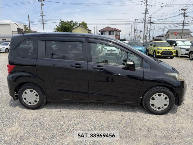 Honda FREED 2009-10 8145838-8