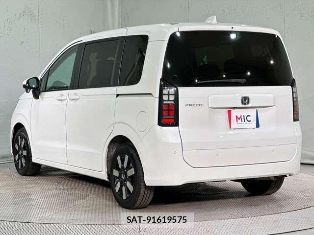 Honda FREED 2025-07 8158484-6