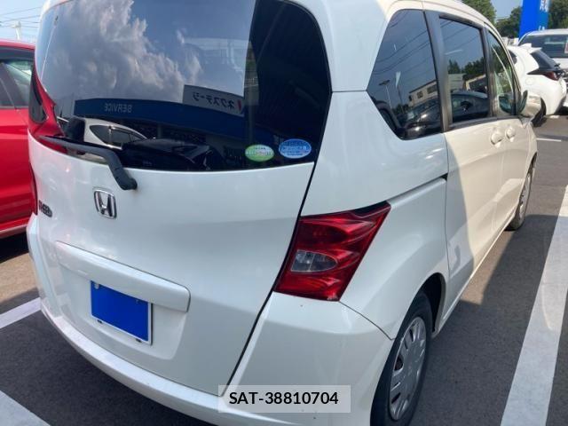 Honda FREED 2010-04 8158495-3