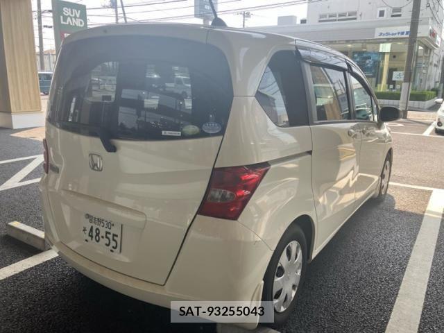 Honda FREED 2009-08 8158493-2