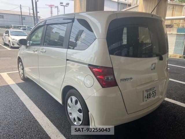 Honda FREED 2009-08 8158493-3