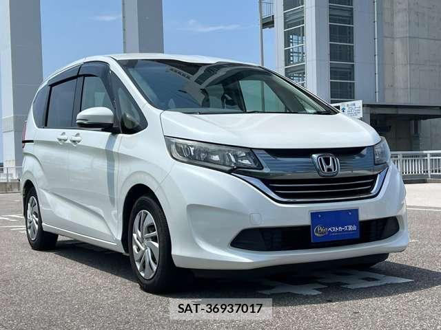 Honda FREED 2017-06 8207593-11