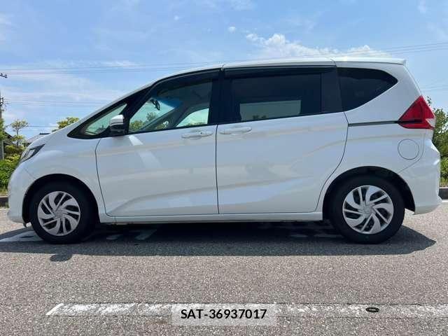 Honda FREED 2017-06 8207593-3