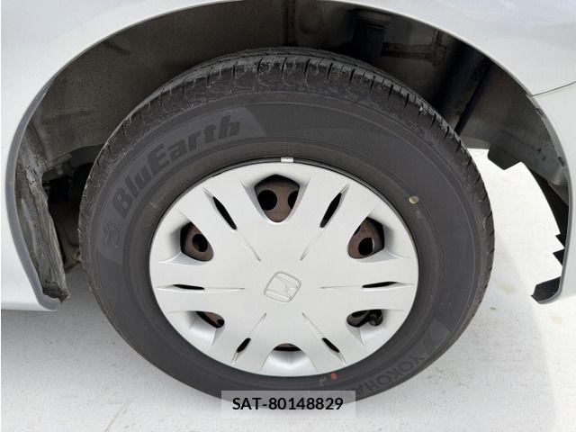 Honda FREED 2009-12 8207609-18