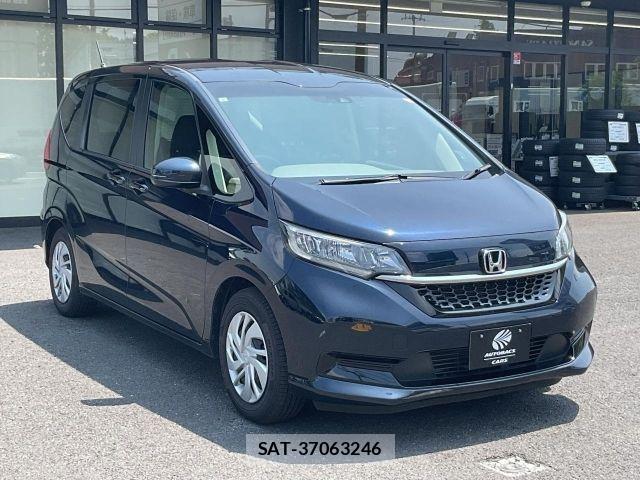 Honda FREED 2021-09 8207590-6