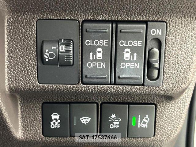 Honda FREED 2019-01 8207596-4
