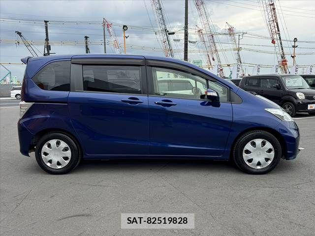 Honda FREED 2012-02 8207607-11