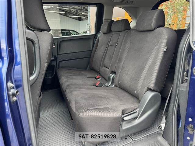 Honda FREED 2012-02 8207607-17