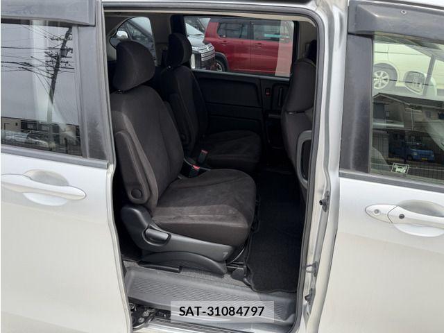 Honda FREED 2012-08 8207606-14