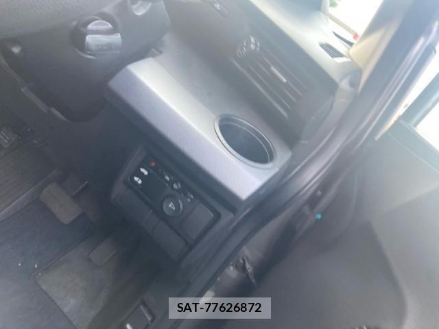 Honda FREED 2010-03 8207612-16