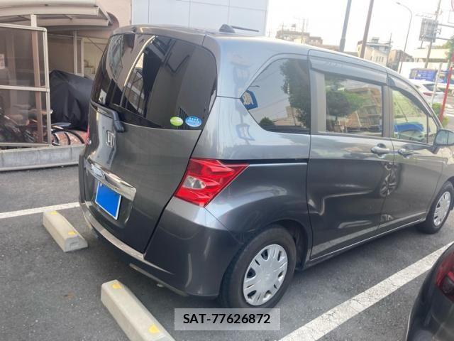 Honda FREED 2010-03 8207612-5