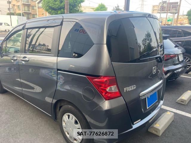 Honda FREED 2010-03 8207612-6