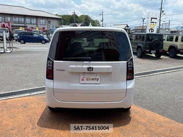 Honda FREED 2026-04 8207586-13