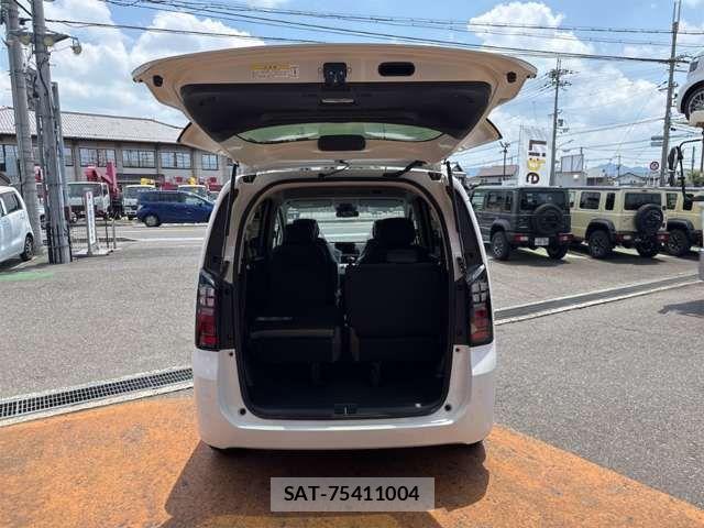 Honda FREED 2026-04 8207586-15