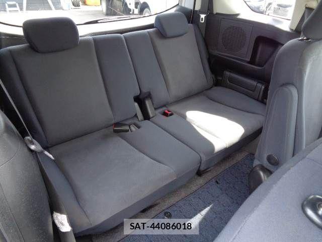 Honda FREED 2009-11 8207615-9