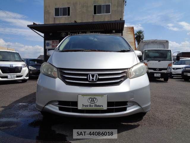 Honda FREED 2009-11 8207615-14