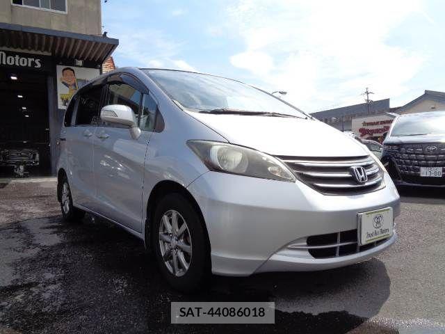 Honda FREED 2009-11 8207615-15