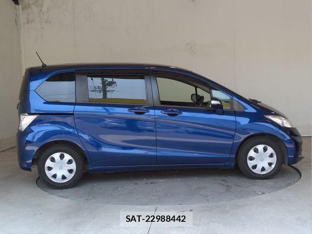Honda FREED 2013-08 8207610-16