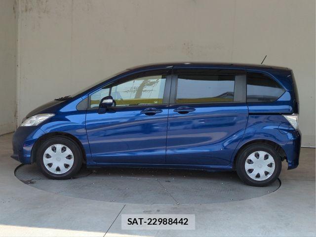 Honda FREED 2013-08 8207610-19