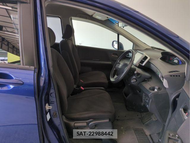 Honda FREED 2013-08 8207610-25