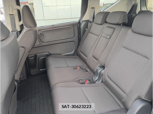 Honda FREED 2019-10 8207597-17