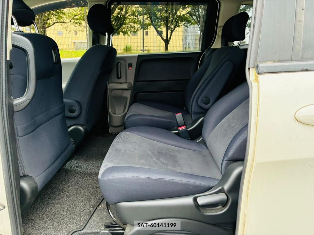 Honda FREED 2009-11 8170161-9