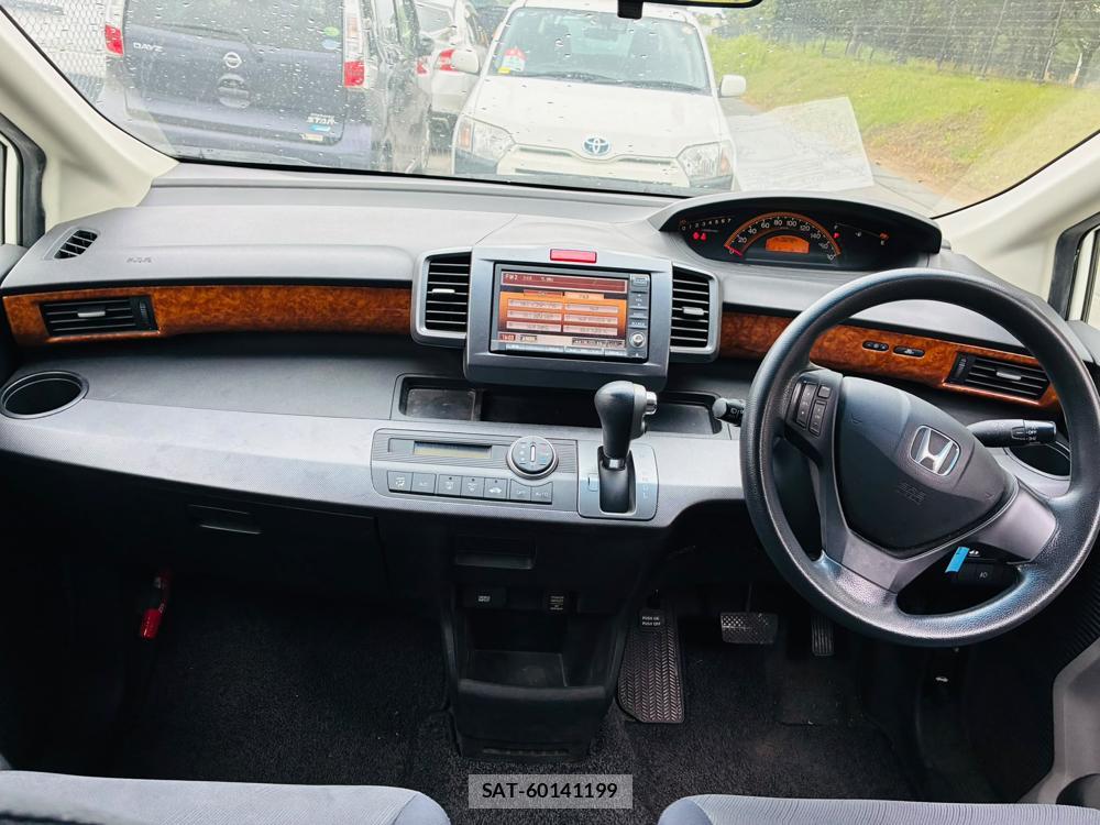 Honda FREED 2009-11 8170161-12