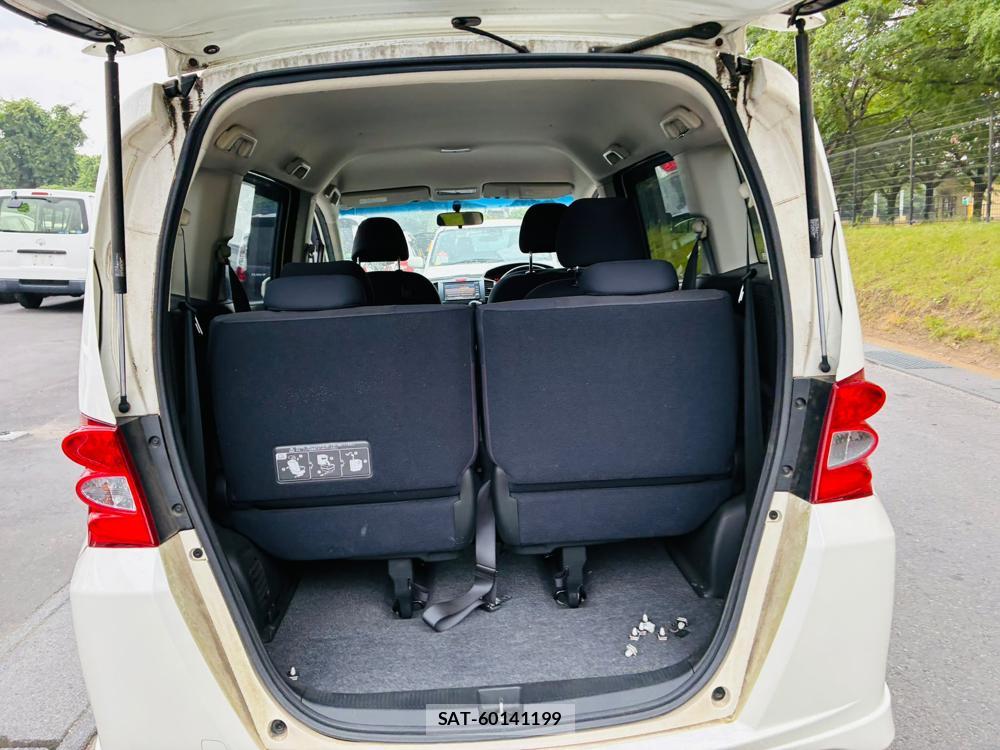Honda FREED 2009-11 8170161-25