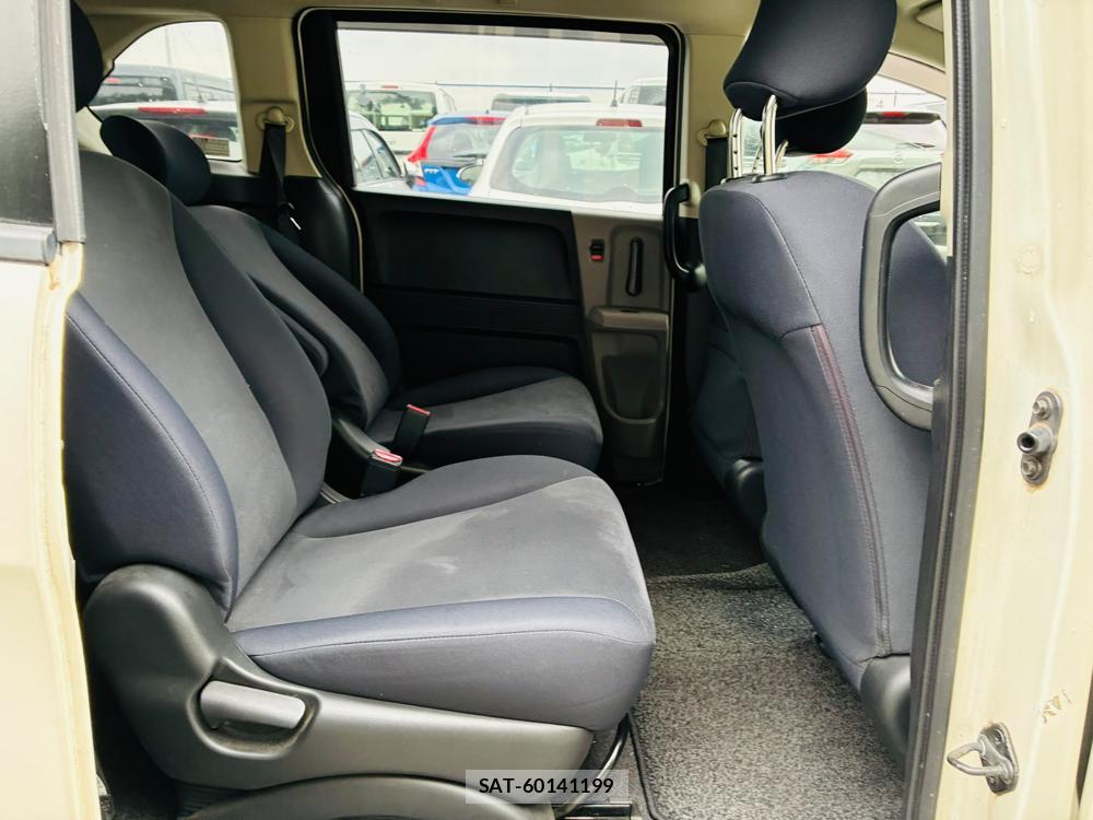Honda FREED 2009-11 8170161-8