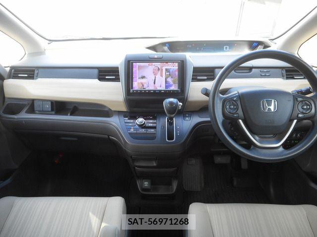 Honda FREED 2019-07 8230131-2