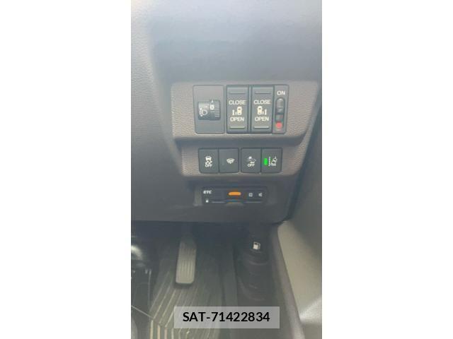 Honda FREED 2017-03 8230132-16