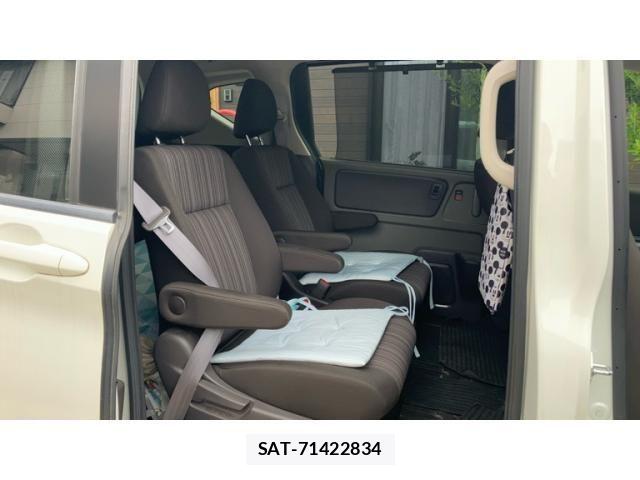 Honda FREED 2017-03 8230132-6
