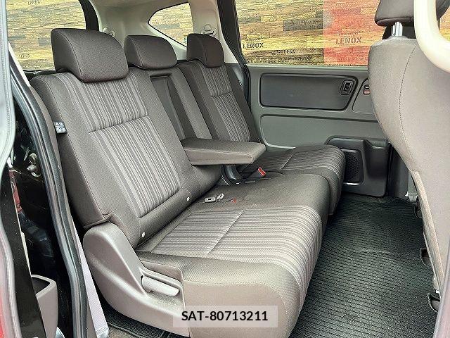 Honda FREED 2017-04 8230126-9