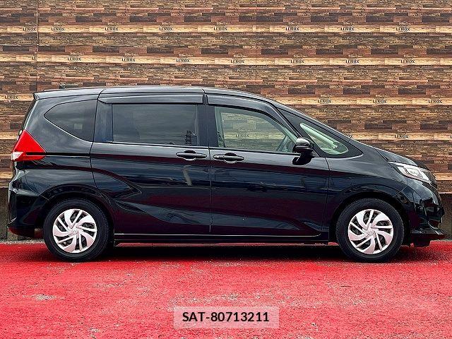 Honda FREED 2017-04 8230126-17