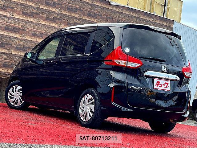 Honda FREED 2017-04 8230126-8