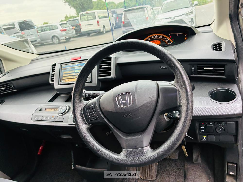 Honda FREED 2009-07 8170162-14