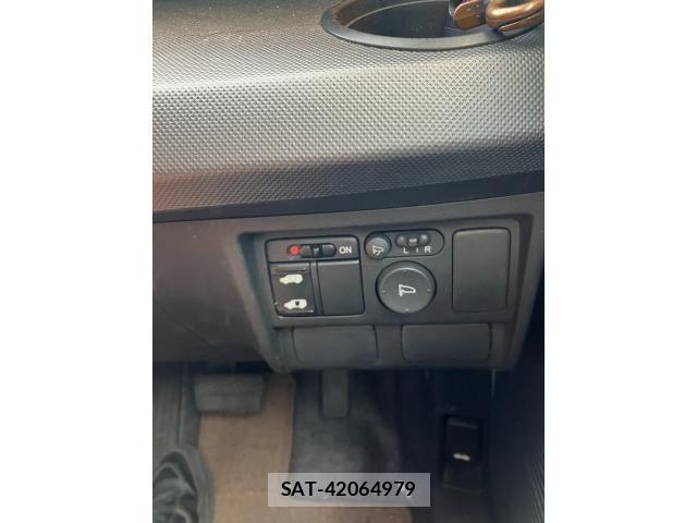 Honda FREED 2009-11 8230136-12