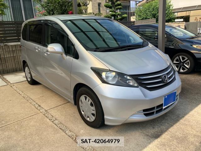 Honda FREED 2009-11 8230136-2