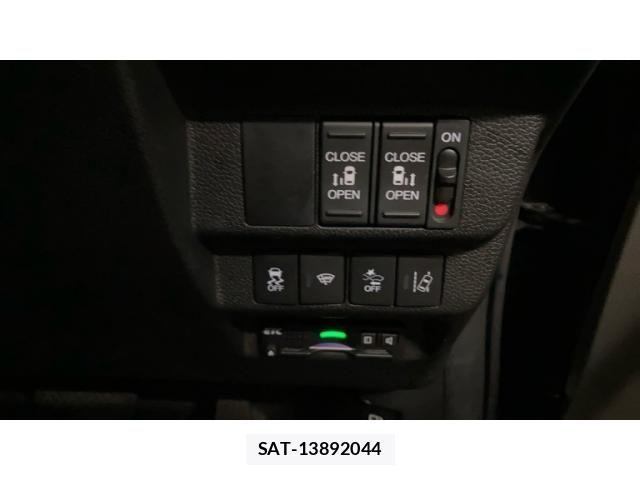 Honda FREED 2017-08 8230129-18