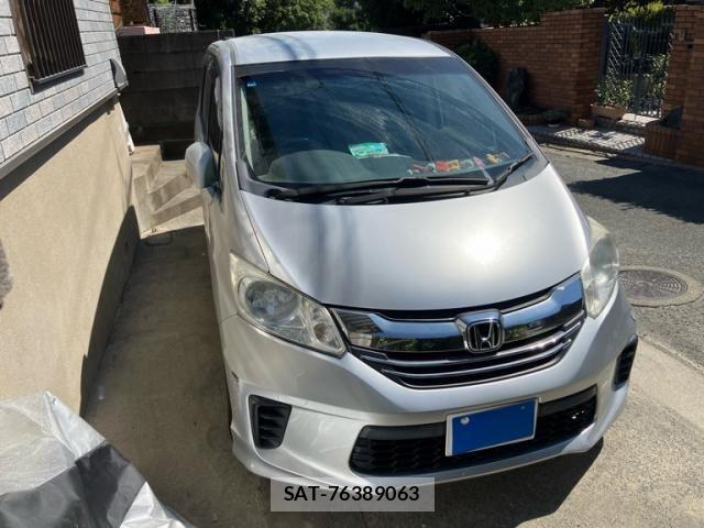 Honda FREED 2014-08 8230135-1