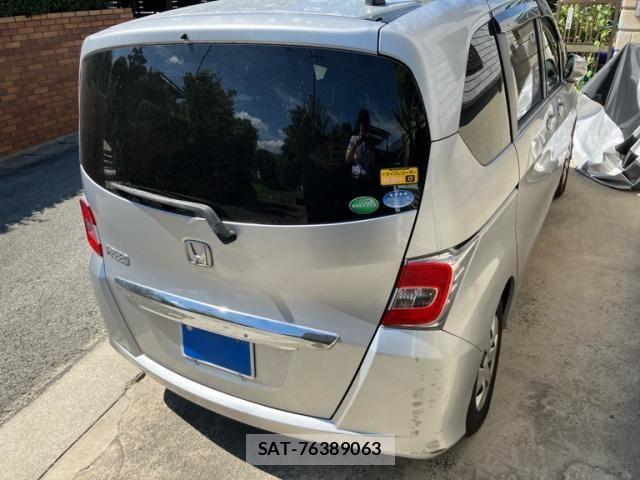 Honda FREED 2014-08 8230135-3