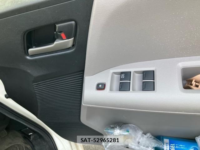 Honda FREED 2009-10 8230138-9