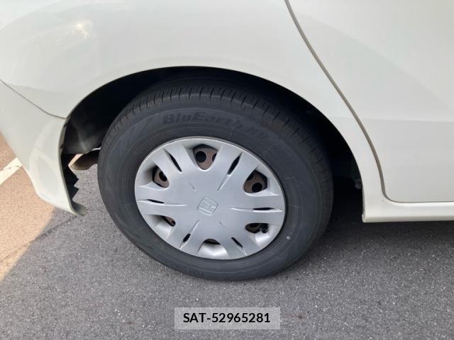 Honda FREED 2009-10 8230138-5