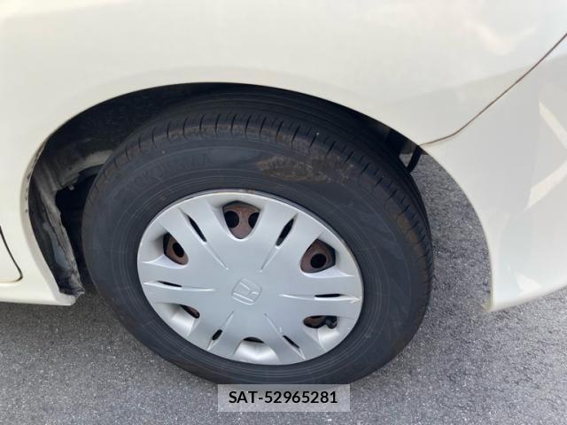 Honda FREED 2009-10 8230138-6